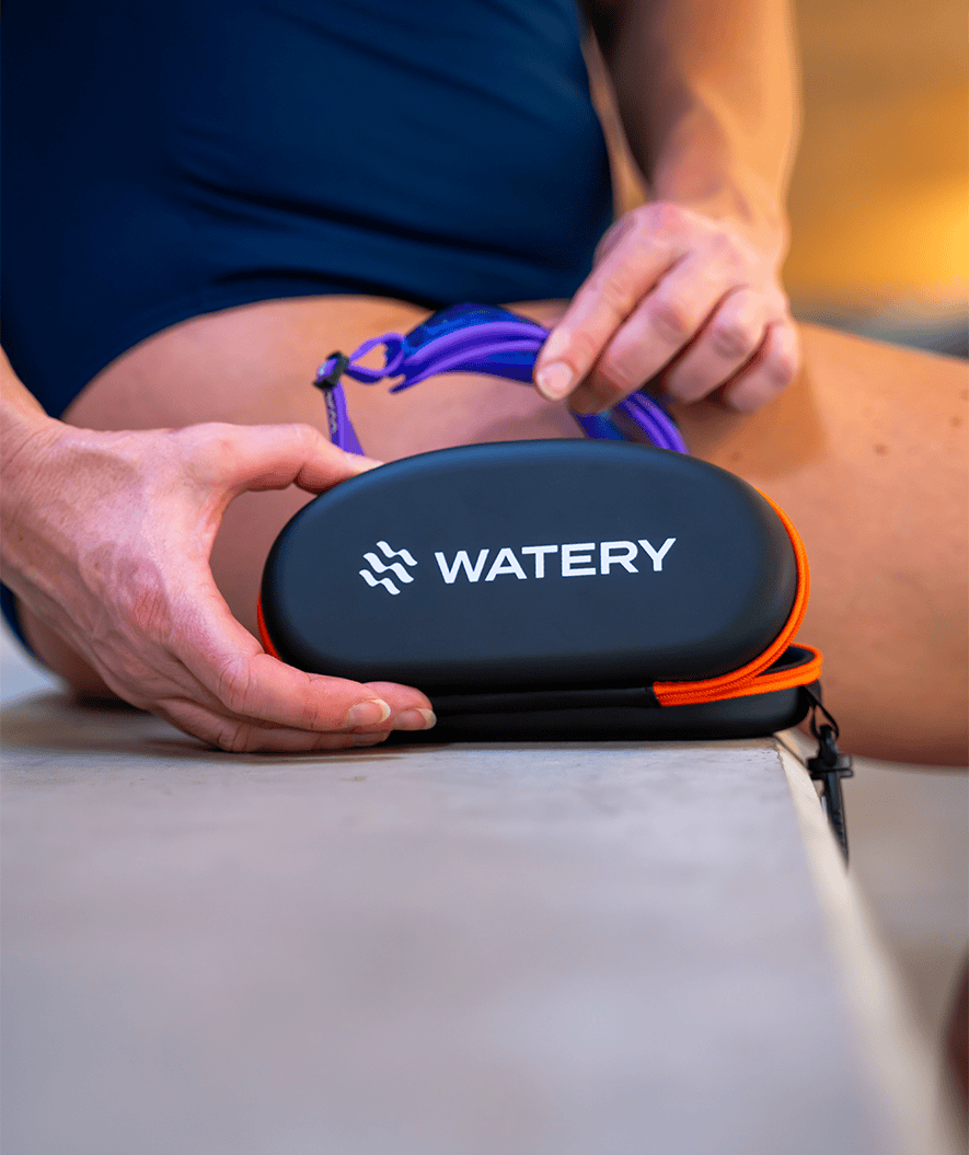 Watery case for swim goggles - Active - Orange