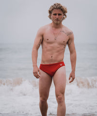 Watery triangular swim trunks for men - Budgie Eco - Red